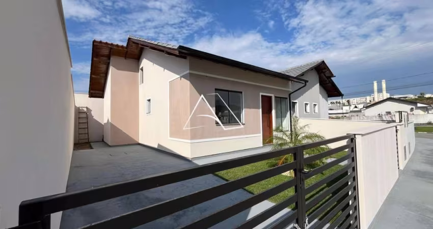 Casa para Venda em Palhoça, Bela Vista, 2 dormitórios, 1 suíte, 2 banheiros, 2 vagas