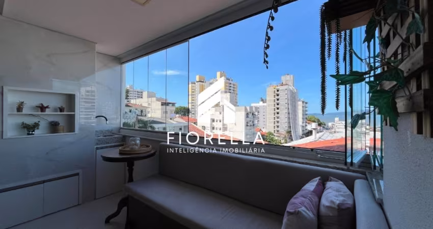 APARTAMENTO A VENDA COM 3 DORMITÓRIOS, SENDO 1 SUITE, 1 VAGA DE GARAGEM COBERTA E LIVRE EM BARREIROS, SÃO JOSÉ/SC