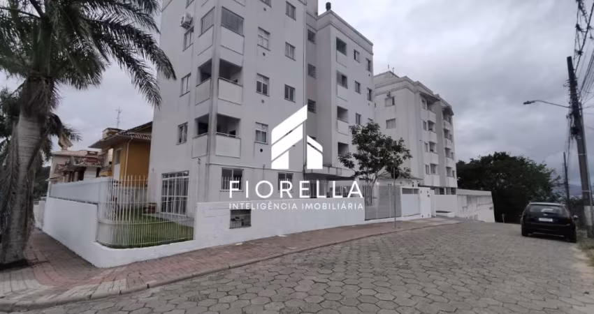 Apartamento 02 dormitórios semi mobiliado vista mar no bairro Potecas - São José/SC