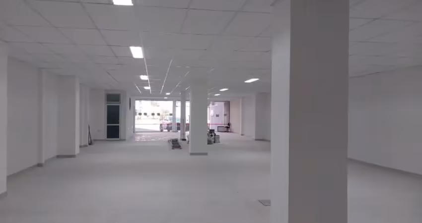 Lindo Salão de 740m na Vila Progresso