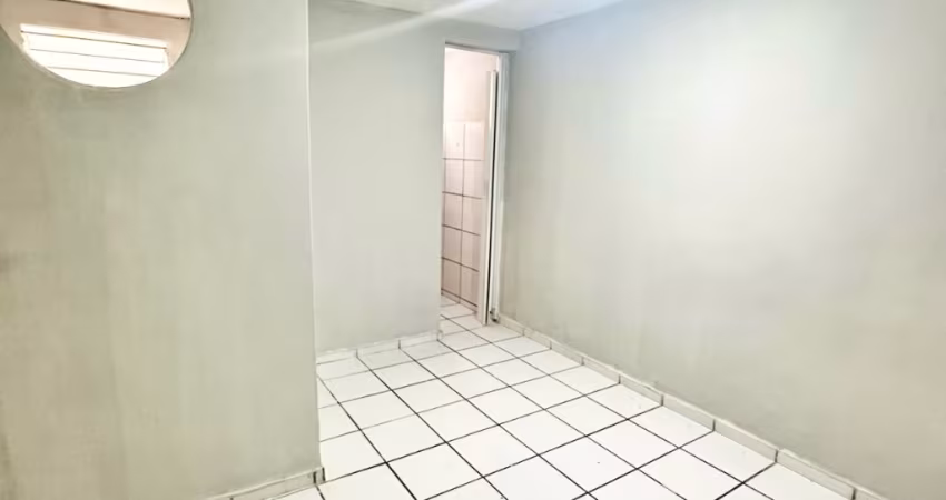 Disponível para Locação - Kitnet com 1/4 - Monte Belo (Neópolis)