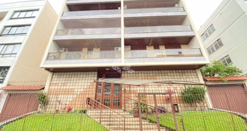 Apartamento de 02 dormitórios, 01 vaga e dependência empregada completa no Petrópolis