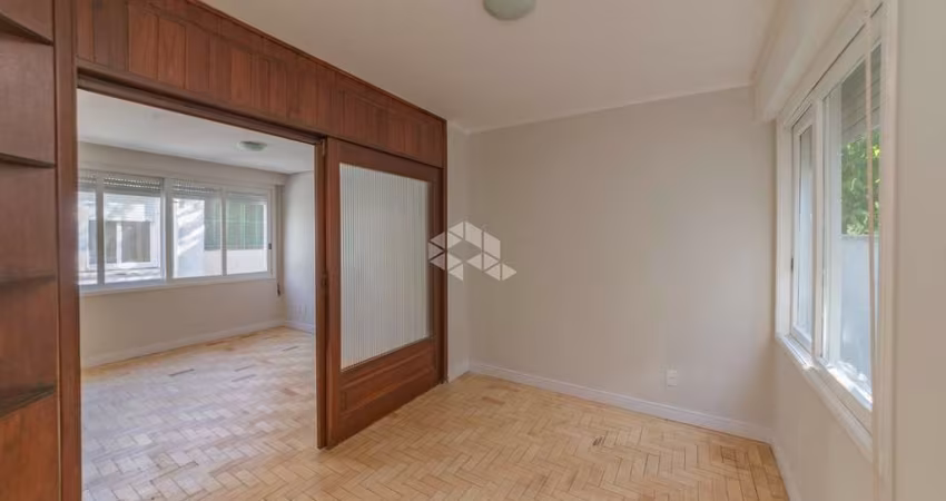 Amplo apartamento de 3 dormitórios/quartos, sendo 1 suíte