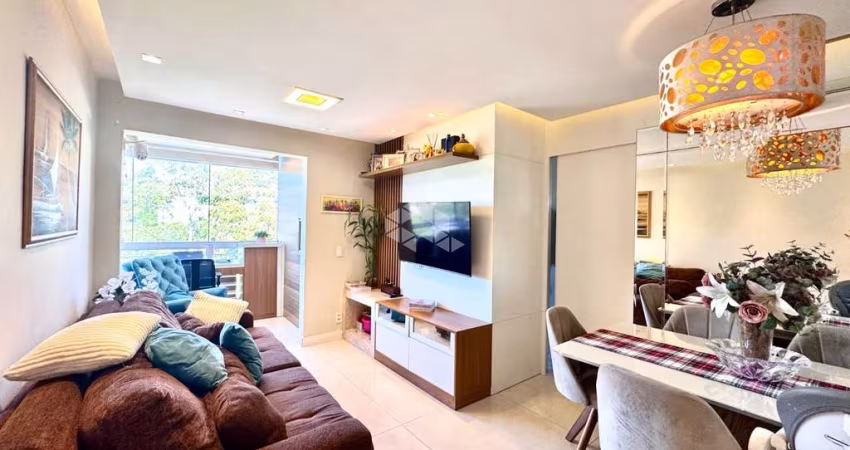 Apartamento no bairro Teresópolis em Porto Alegre de 3 dormitórios e 2 vagas