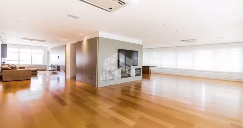 Um apartamento feito para quem valoriza espaço, conforto e exclusividade.