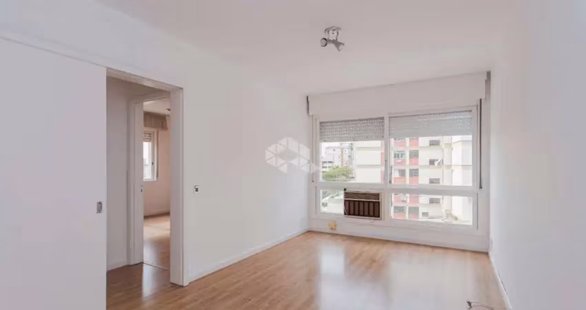 Apartamento 2 dormitórios 79m² 1 vaga no bairro floresta