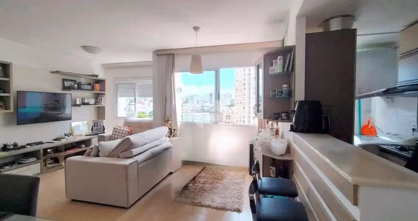 Apartamento com 2 quartos, 1 suite, apartamento com possibilidade de 3 quarto, vaga coberta e escriturada, cozinha americana a venda por R$ 425 mil