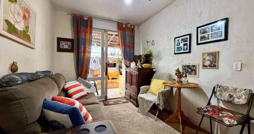 Apartamento com pátio de 2 dormitórios no bairro são joão em porto alegre-rs!