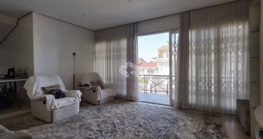 Casa com 3 quartos à venda na Rua Paulo Blaschke, 615, Jardim Itu Sabará, Porto Alegre
