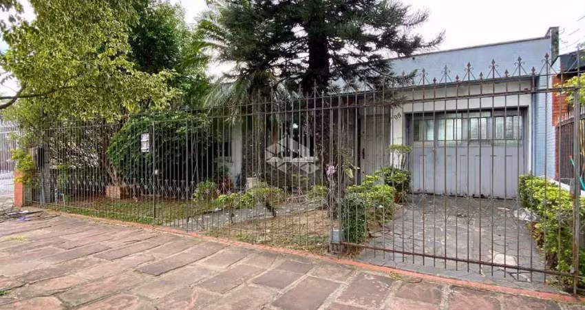 Casa térrea  3 quartos garagem  churrasqueira 220m2 área  bairro sarandi