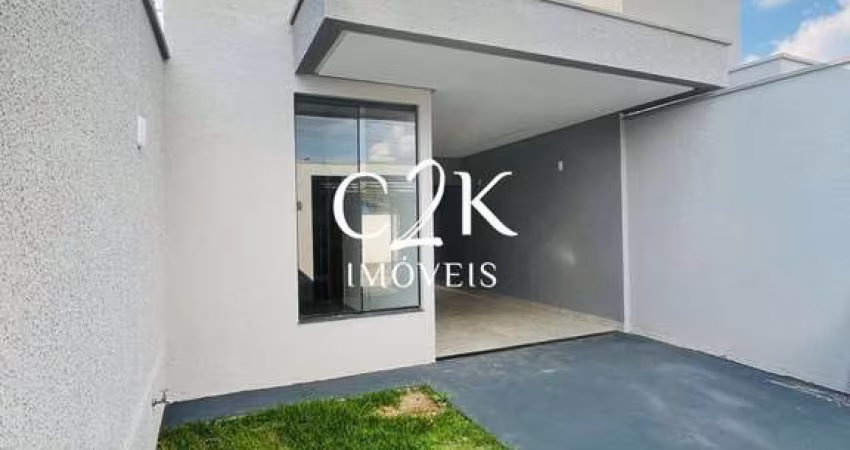 Casa 2 quartos, suíte, porcelanato e acabamentos em alto padrão - Trindade GO