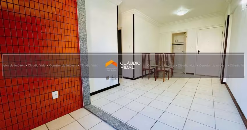 Ótimo apartamento 2/4 com dependência no  Costa Azul, Salvador -  BA