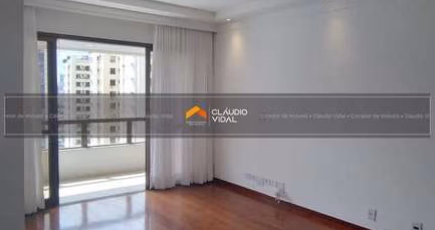 Lindo apartamento reformado, com 133 m2,  4/4 com closet no Alto do Itaigara