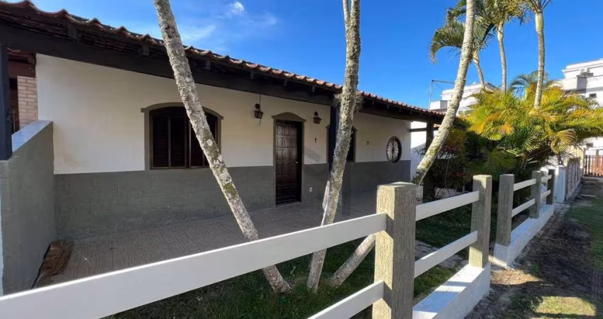 Casa com 3 dormitórios, 85 m² - venda por R$ 280.000,00 ou aluguel por R$ 2.000,00/mês - Balneário São Pedro - São Pedro da Aldeia/RJ