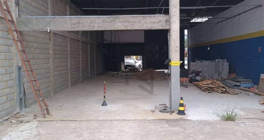 Galpão para alugar, 300 m² por R$ 10.000,00/mês - Campo Redondo - São Pedro da Aldeia/RJ