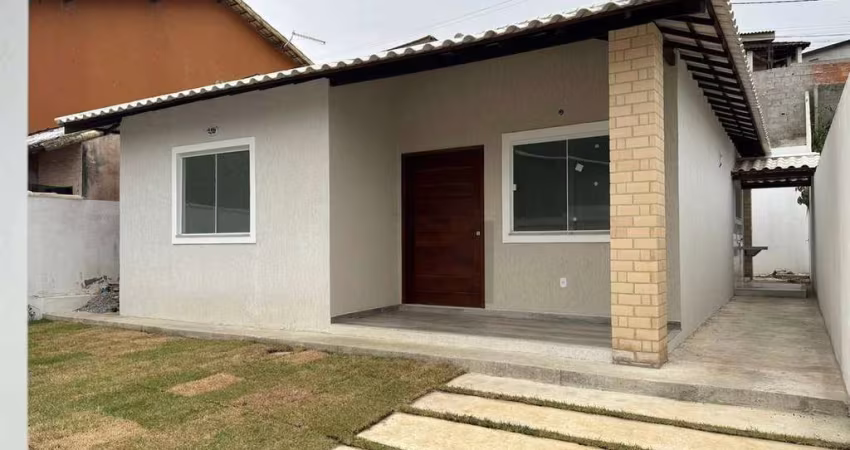 Casa com 3 dormitórios à venda, 112 m² por R$ 500.000,00 - Campo Redondo - São Pedro da Aldeia/RJ