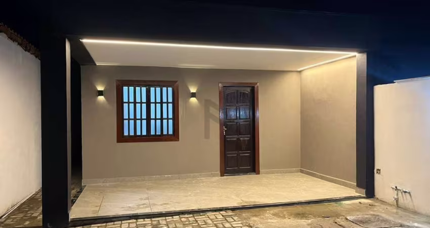 Casa com 2 dormitórios à venda, 100 m² por R$ 220.000,00 - Porto do Carro - Cabo Frio/RJ