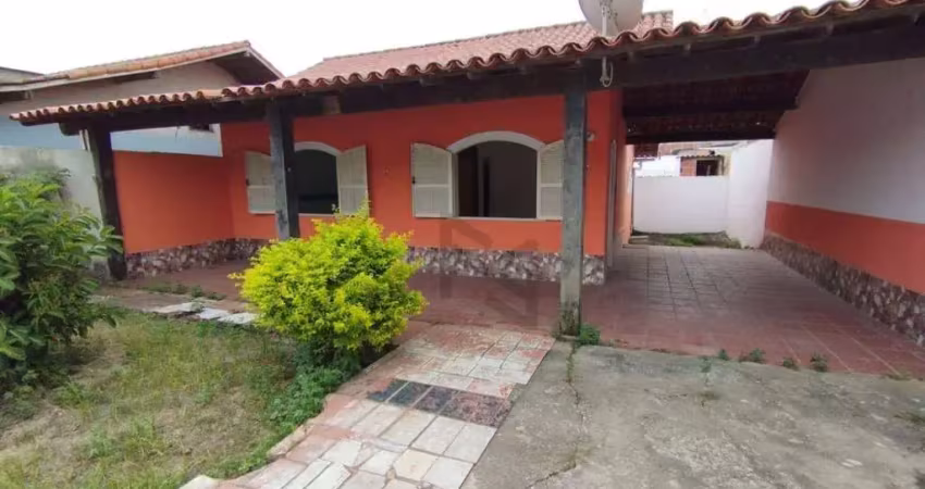 2 casas  por r$ 320.000 - parque estoril - são pedro da aldeia/rj