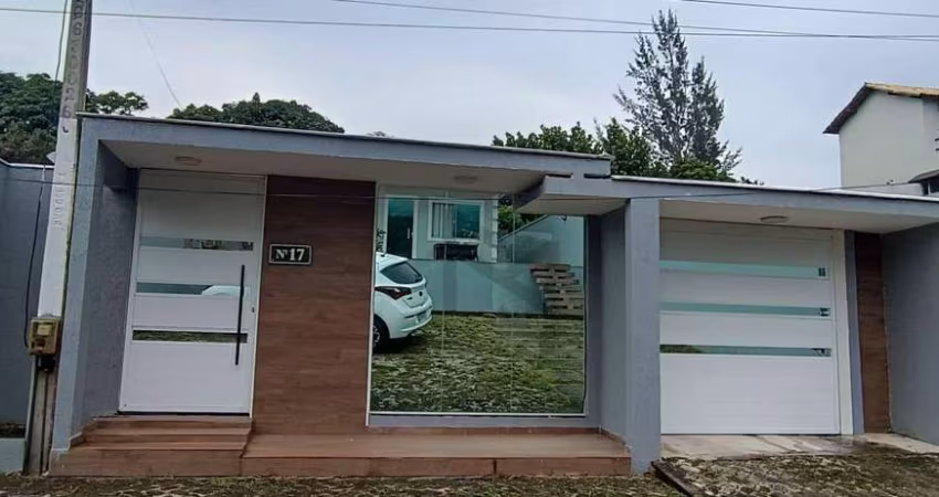 Casa com 3 dormitórios à venda, 75 m² por R$ 350.000 - Rua do Fogo - São Pedro da Aldeia/RJ