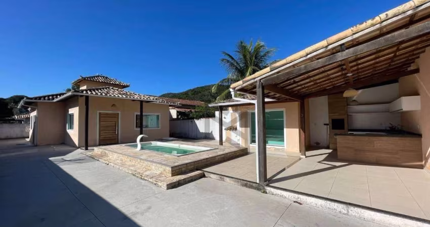 Casa com 3 dormitórios à venda, 145 m² por R$ 490.000 - Morro dos Milagres - São Pedro da Aldeia/RJ