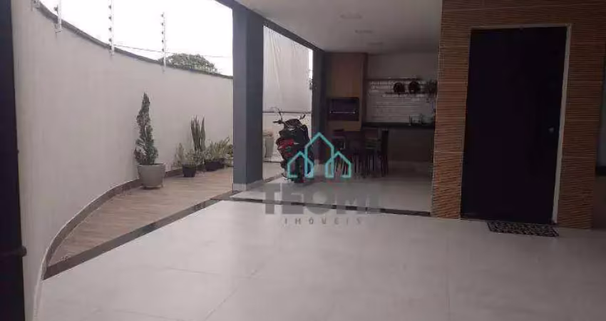 Casa com 2 dormitórios à venda, 106 m² por R$ 415.000,00 - Areão - Taubaté/SP