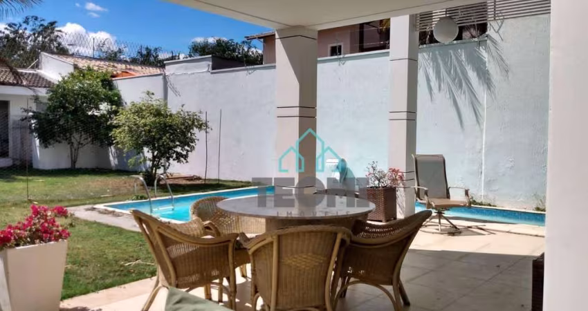 Sobrado com 4 dormitórios à venda, 428 m² por R$ 1.700.000,00 - Independência - Taubaté/SP