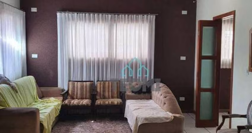 Casa com 4 dormitórios à venda, 195 m² por R$ 999.000,00 - Estiva - Taubaté/SP