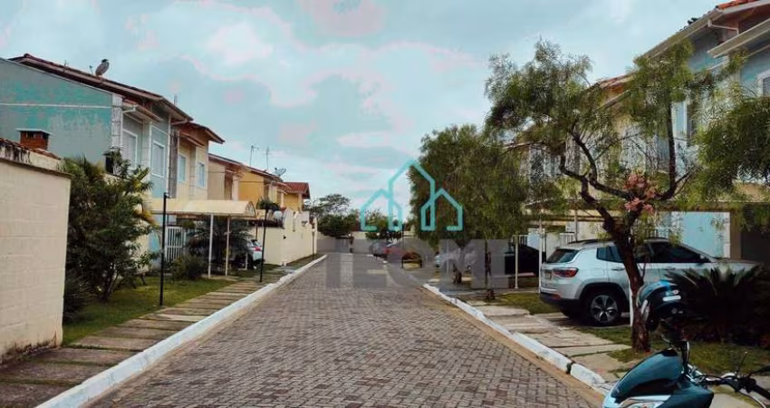 Sobrado com 3 dormitórios ( 1 Suíte ) à venda, 120 m² por R$ 450.000 - Tremembé/SP