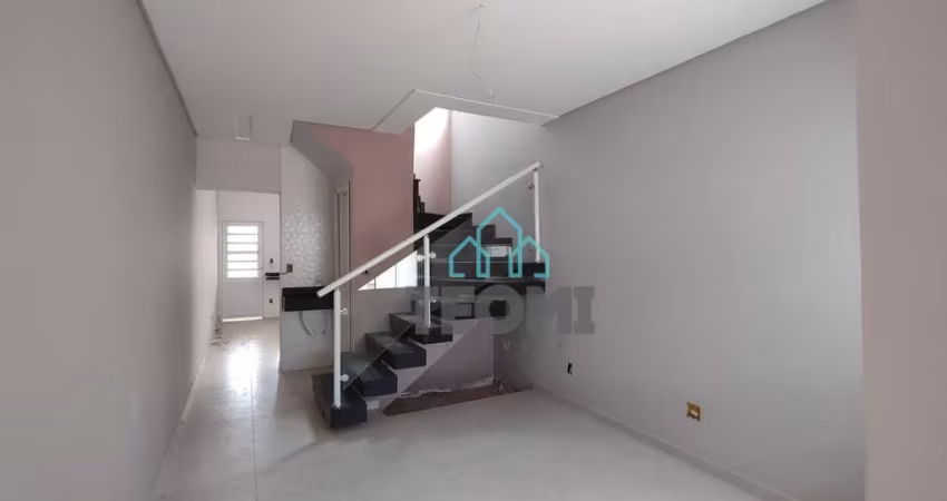 Sobrado com 3 dormitórios (1 suíte) à venda, 116 m² por R$ 450.000 - Vila Marly - Taubaté/SP