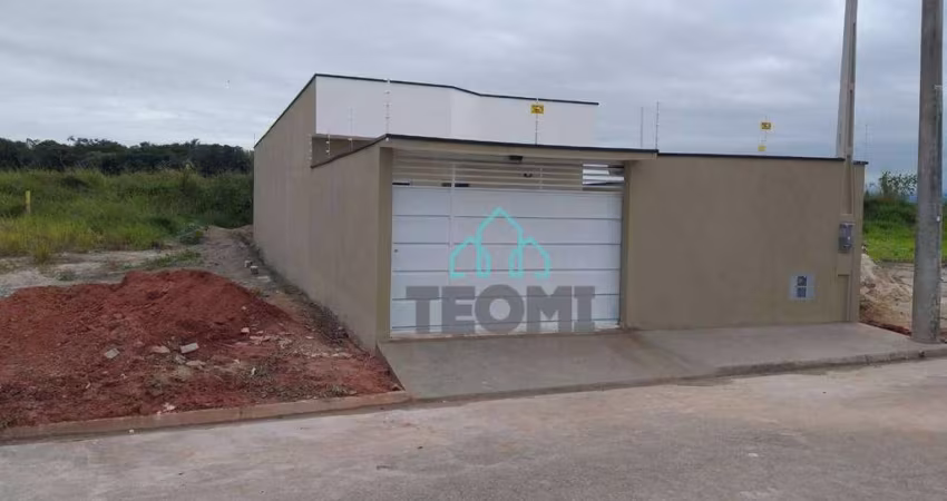Casa com 3 dormitórios (1 suíte) à venda, 86 m² por R$ 380.000 - Loteamento Residencial e Comercial Flamboyant - Pindamonhangaba/SP