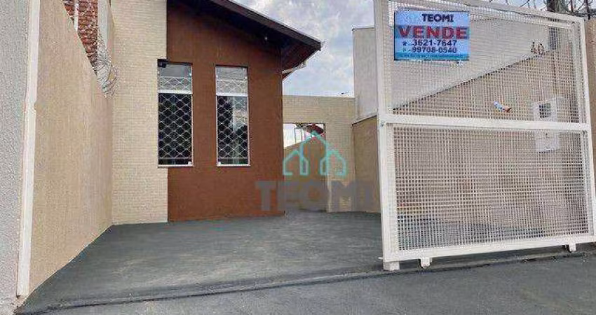 Casa com 3 dormitórios (1 suíte) à venda, 110 m² por R$ 320.000 - Morada dos Nobres - Taubaté/SP