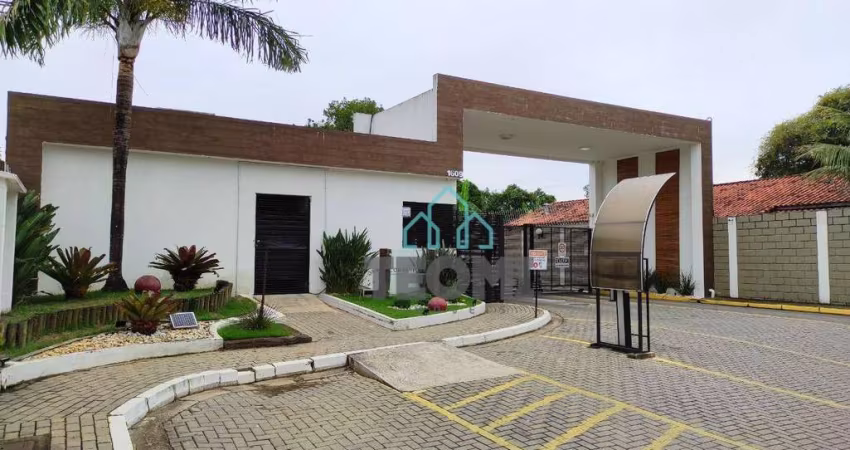 Sobrado com 3 dormitórios sendo 1 suíte à venda, 119 m² por R$ 690.000 - Areão - Taubaté/SP