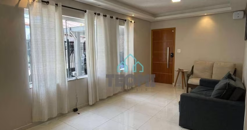Sobrado com 3 dormitórios (1 Suíte) à venda, 166 m² por R$ 600.000 - Centro - Taubaté/SP