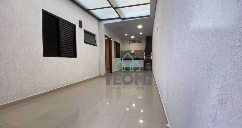 Casa com 4 dormitórios, 144 m² - venda por R$ 650.000,00 ou aluguel por R$ 3.900,00/mês - Parque São Luís - Taubaté/SP