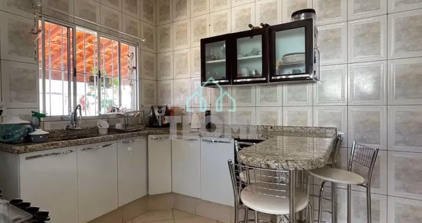 Sobrado + 5 salas comerciais com 3 dormitórios (1 suíte) à venda, 430 m² por r$ 800.000 - residenci