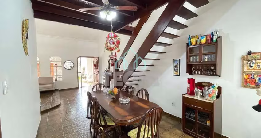Casa com 3 dormitórios à venda, 202 m² por r$ 795.000,00 - chácara do visconde - taubaté/sp