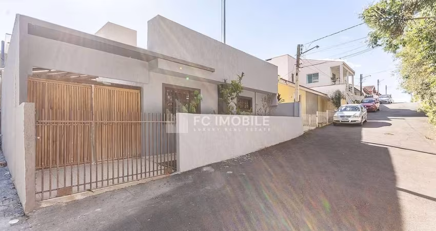 Casa térrea em condomínio com 3 quartos sendo 1 suíte, mobiliada, à venda em São Braz - Curitiba/PR