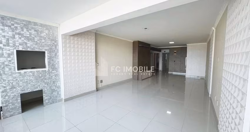 Apartamento frente mar com 4 suítes, à venda no Edifício Pablo Picasso em Balneário Camboriú