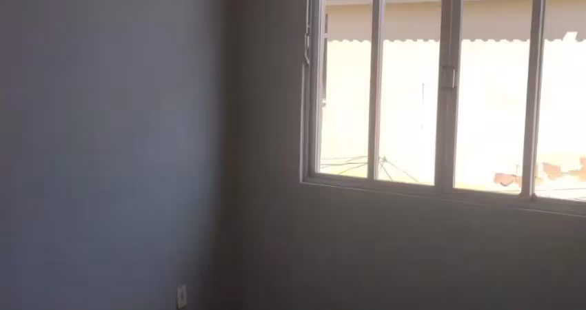 Apartamento com 2 quartos para alugar na Rua Comendador Francisco Baroni, 514, Centro, Nova Iguaçu