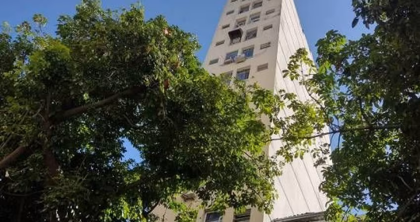 Sala comercial com 4 salas para alugar no Centro
