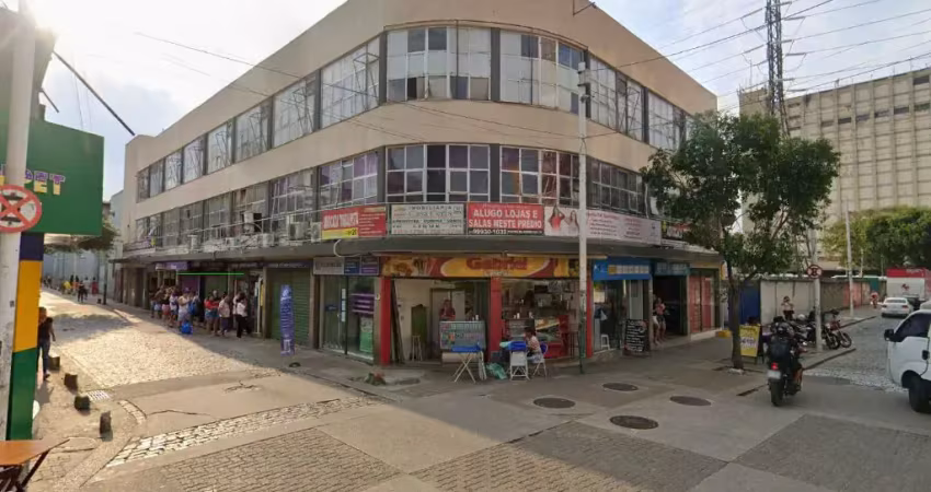 Sala comercial com 8 salas para alugar na Avenida Doutor Luiz Guimarães, 269, Centro, Nova Iguaçu