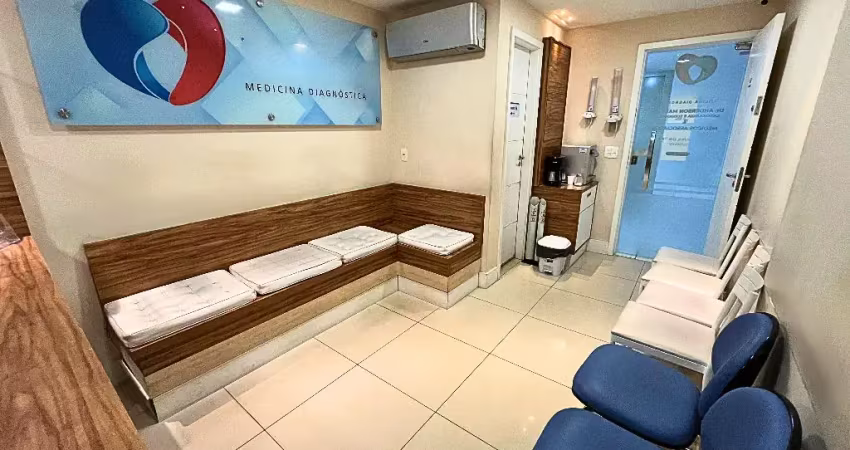 Sala comercial com 3 salas para alugar na Rua Getúlio Vargas, 121, Centro, Nova Iguaçu
