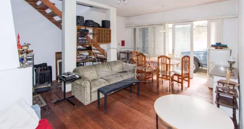 Casa com 3 quartos à venda na Travessa Pedra Redonda, 267, Jardim Isabel, Porto Alegre