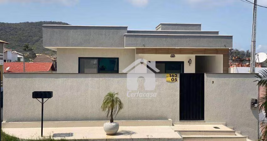 Casa com 2 dormitórios à venda, 118 m² por R$ 425.000,00 - Fluminense - São Pedro da Aldeia/RJ