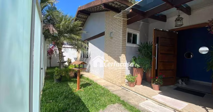 Casa à venda, 95 m² por R$ 850.000,00 - Centro - São Pedro da Aldeia/RJ