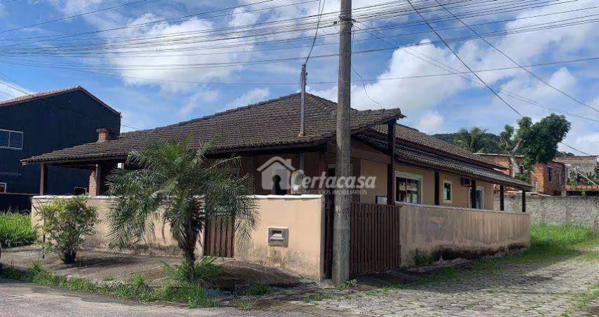 Casa com 3 dormitórios à venda, 100 m² por R$ 370.000 - Fluminense - São Pedro da Aldeia/RJ