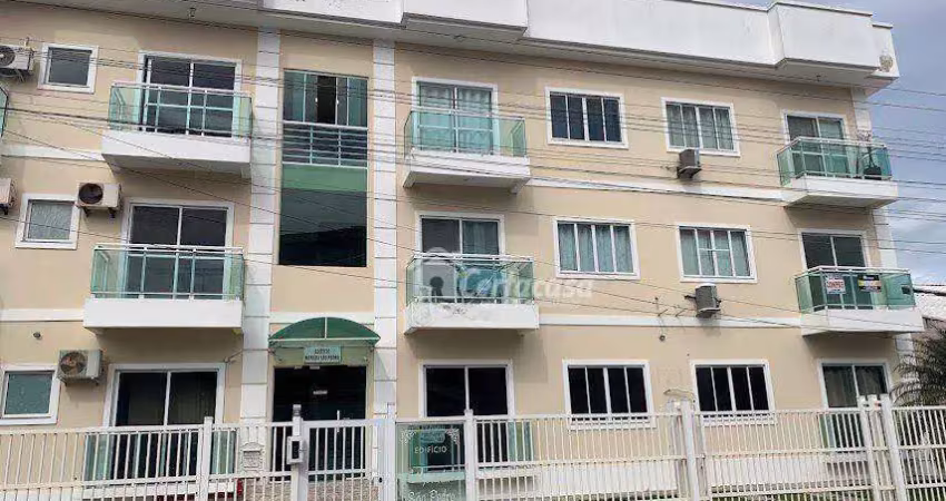 Apartamento com 3 dormitórios à venda, 102 m² por R$ 360.000 - Nova São Pedro - São Pedro da Aldeia/RJ