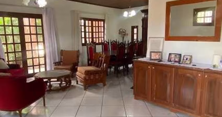 Casa com 2 quartos a venda no pq 10