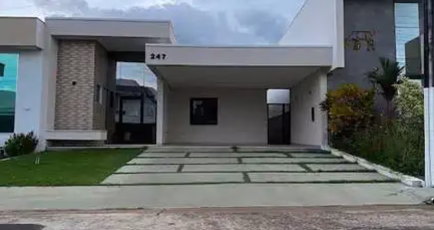Casa em condomínio com 3 suítes disponível para venda