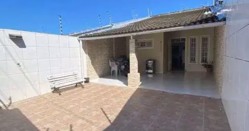 Casa com 2 quartos à venda no Centro, Aquiraz 